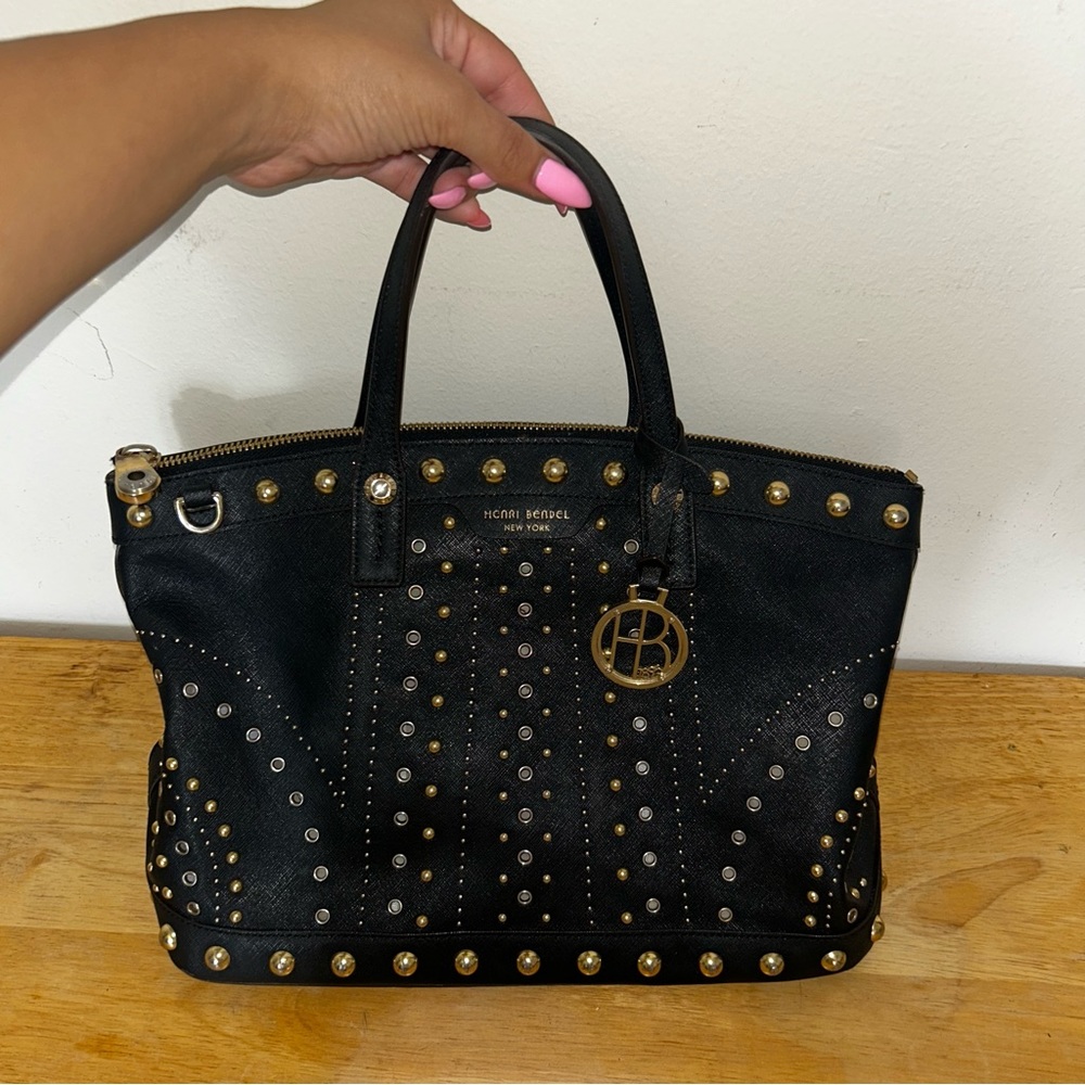Unique Henri Bendel purse
